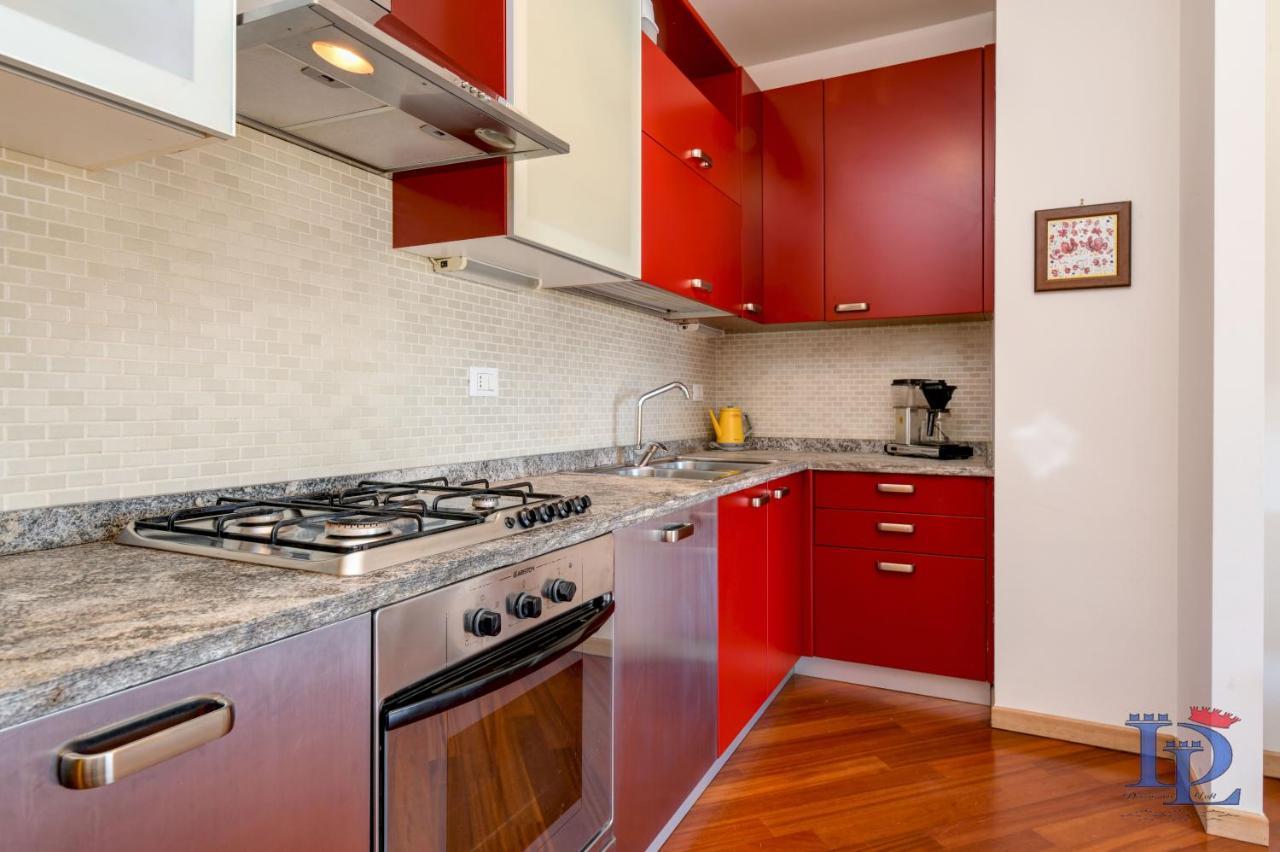 Desenzanoloft Official Partner Marriott Homes & Villas -Butterfly And 5 Pools Family Apartment Desenzano del Garda Bagian luar foto