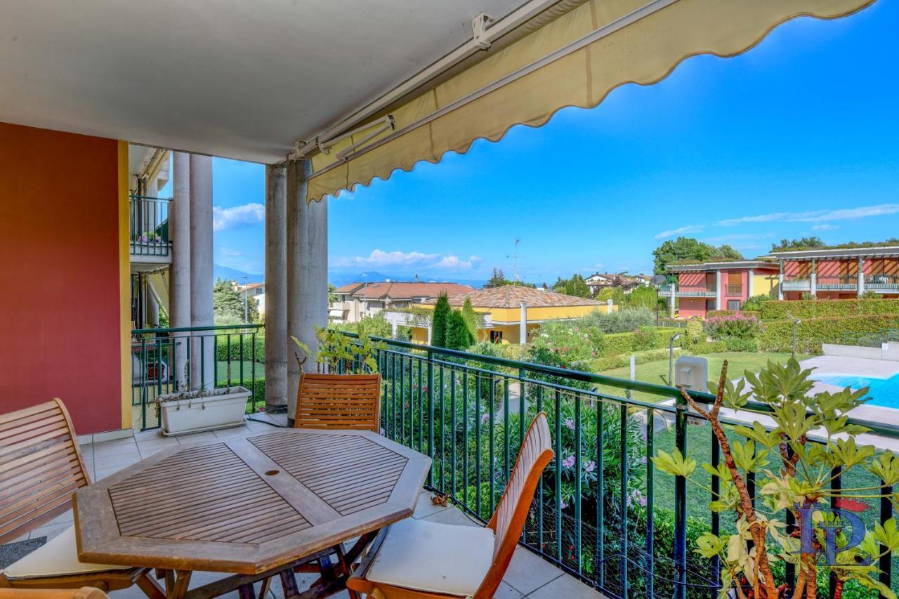 Desenzanoloft Official Partner Marriott Homes & Villas -Butterfly And 5 Pools Family Apartment Desenzano del Garda Bagian luar foto