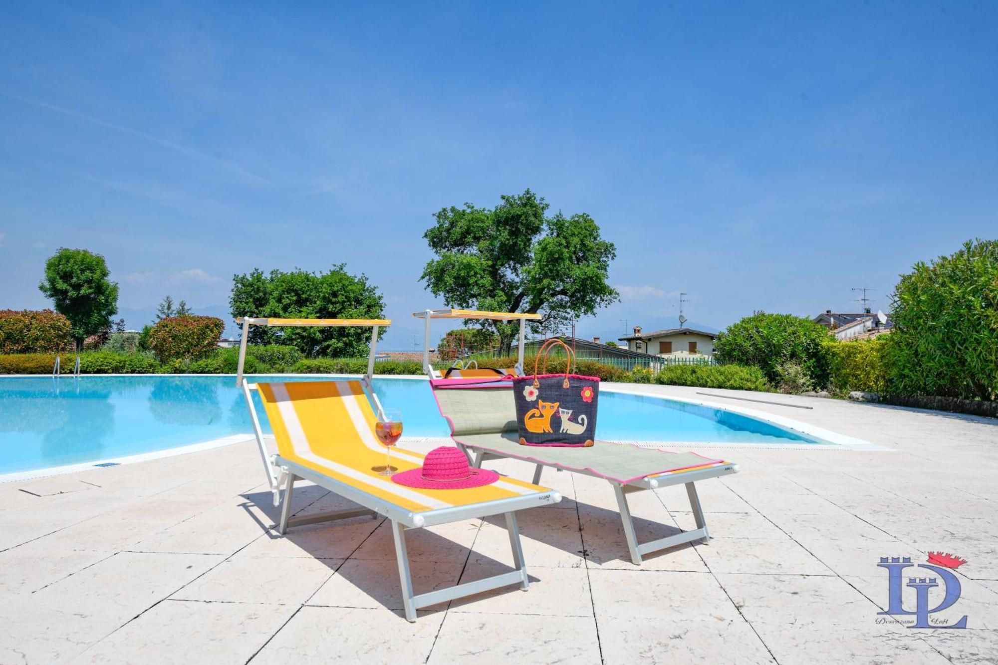 Desenzanoloft Official Partner Marriott Homes & Villas -Butterfly And 5 Pools Family Apartment Desenzano del Garda Bagian luar foto