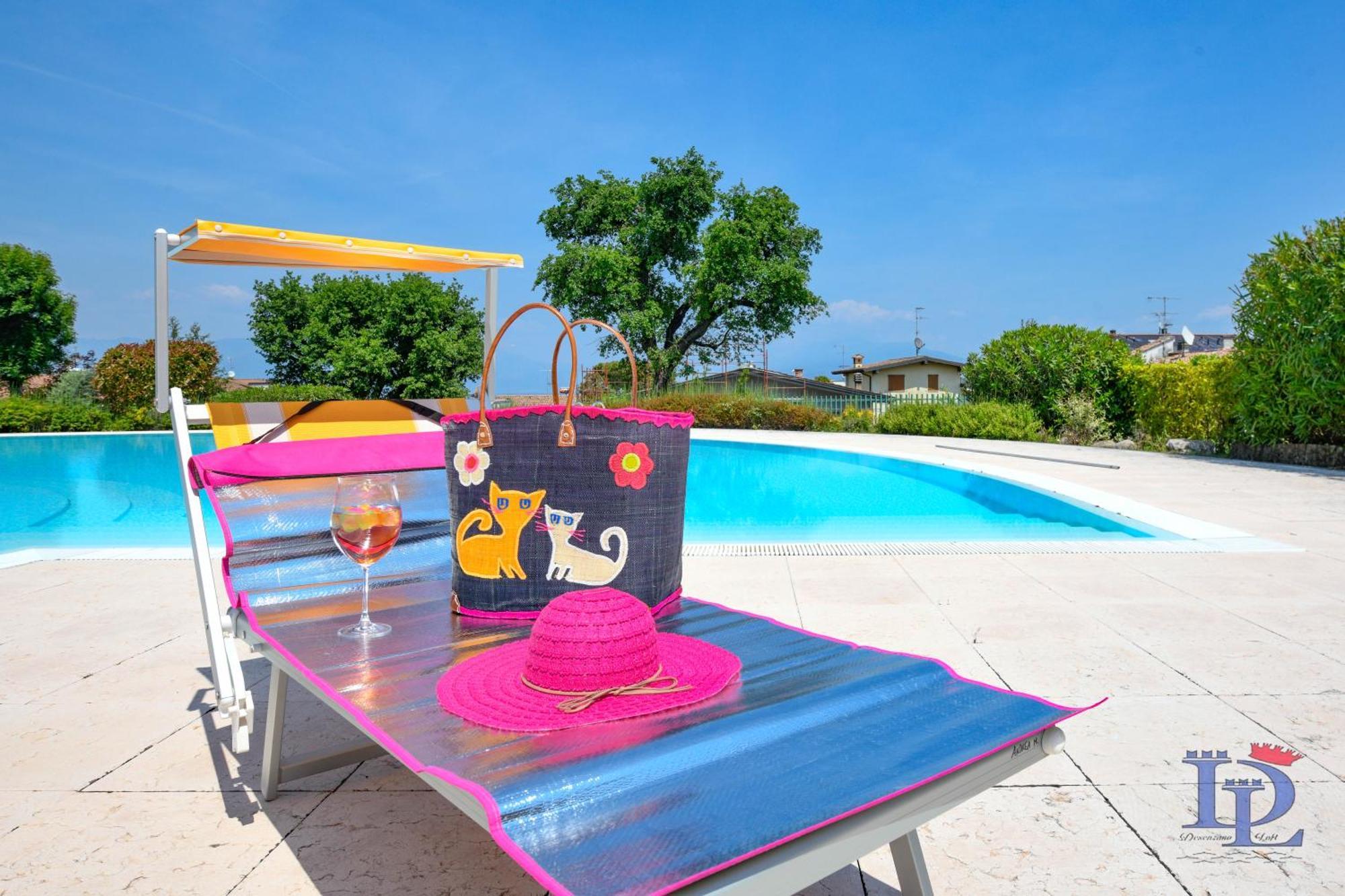Desenzanoloft Official Partner Marriott Homes & Villas -Butterfly And 5 Pools Family Apartment Desenzano del Garda Bagian luar foto